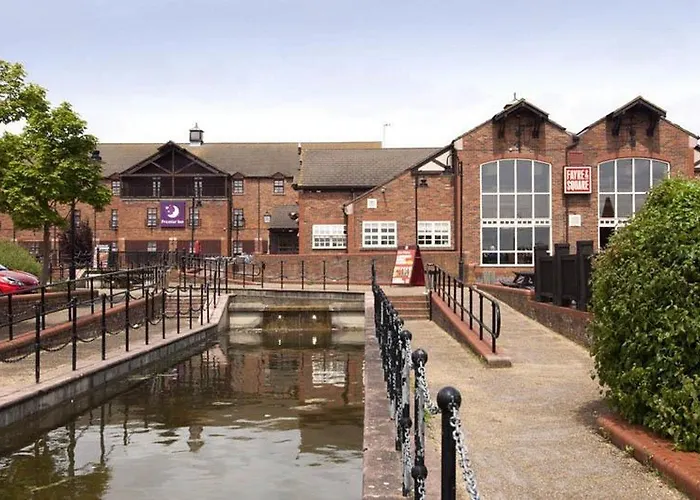 Premier Inn Milton Keynes South West