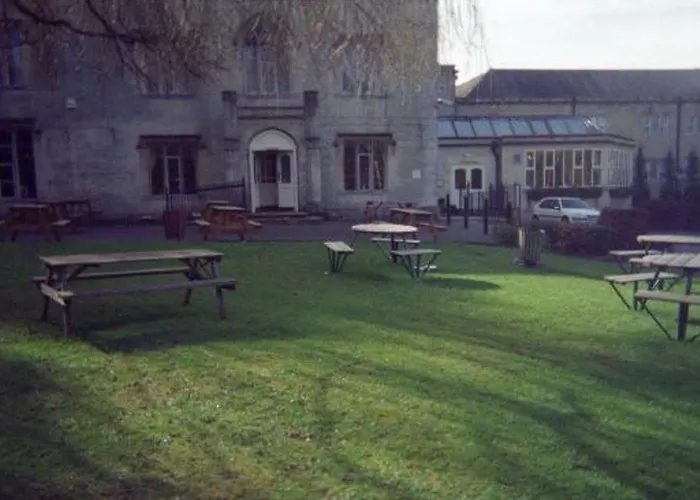 Premier Inn Premier Inn Stroud