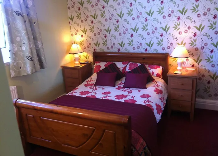 Midway Guest House