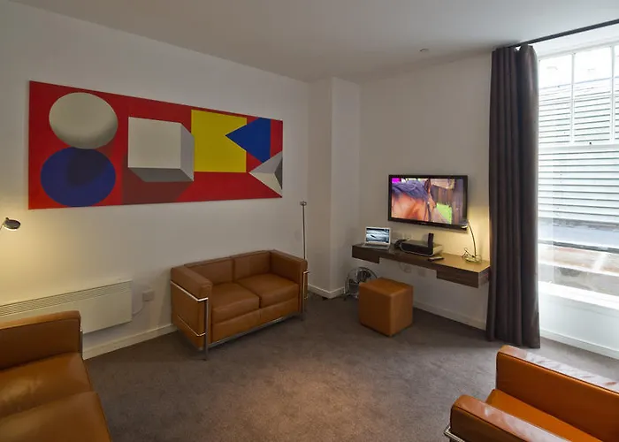 Bauhaus Hotel Aberdeen