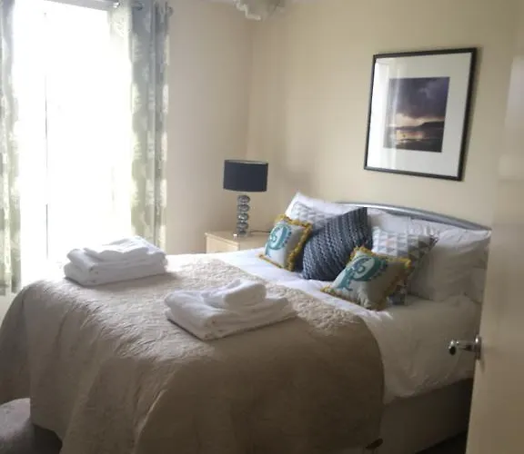 Sky Night Serviced Apartments