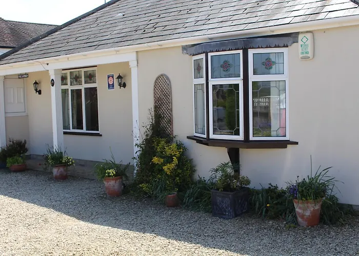 Laurels Guesthouse Witney