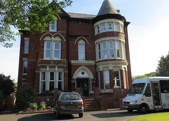 Salfordian Hotel Southport