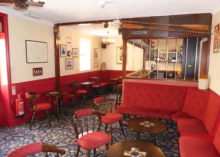The Denewood Hotel Sandown