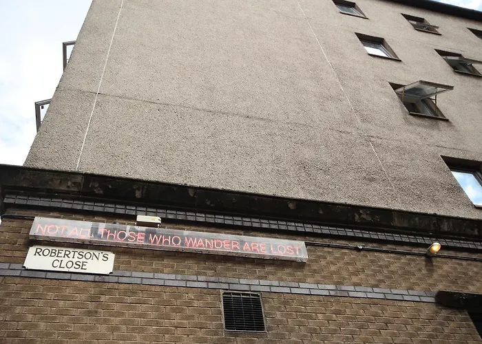 Edinburgh Metro Hostel