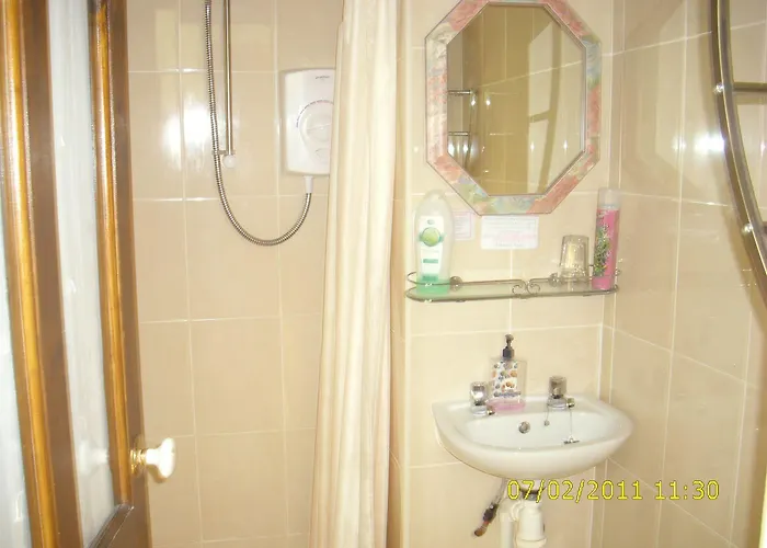 Edwardian House Bed And Breakfast Redcar