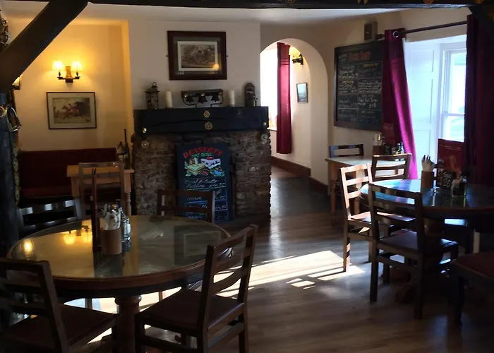 Hunters Lodge Inn Wincanton