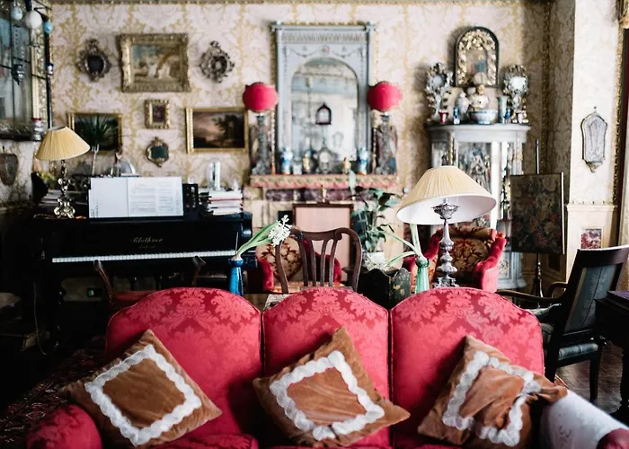 St Benedict - Victorian Bed And Breakfast