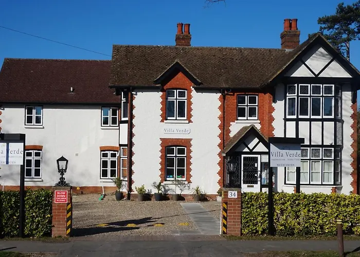 Villa Verde Gatwick Horley 