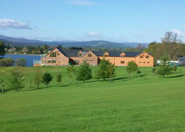 The Lodge On The Loch