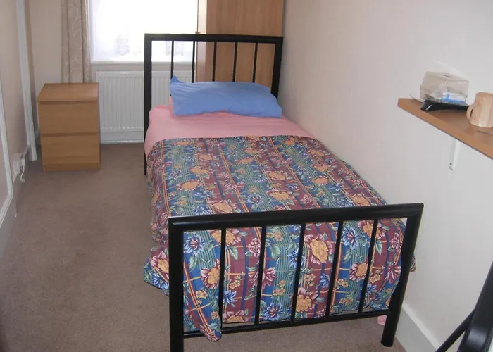 Longfield Guest House
