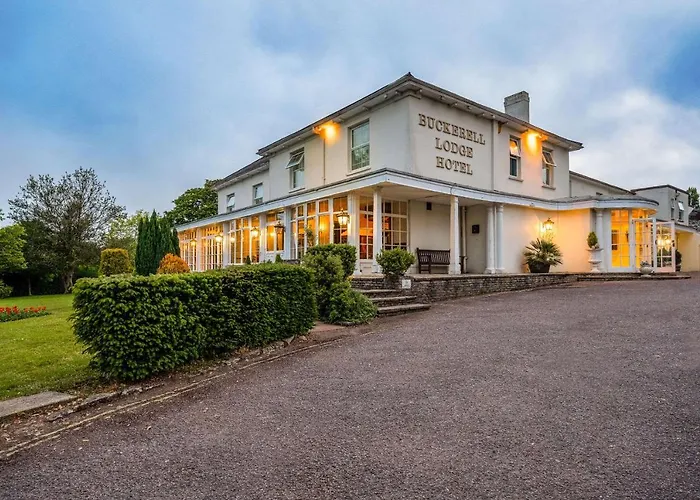 Clarion Collection Buckerell Lodge