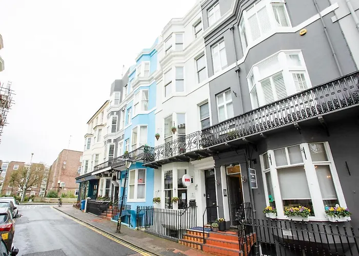 Oyo Fab Guest House Hove